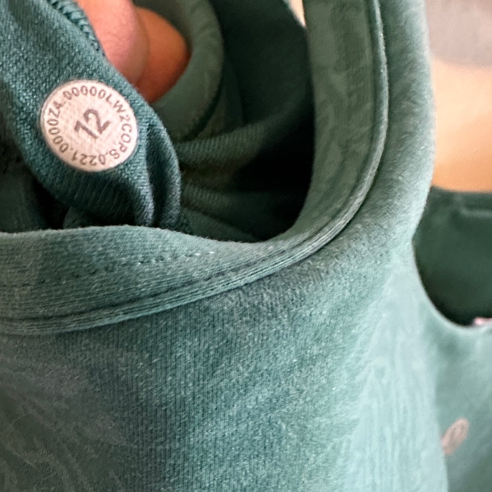 lululemon Everlux Cutout Train Bra* Medium Support B/C Cup - Picture 7 of 7